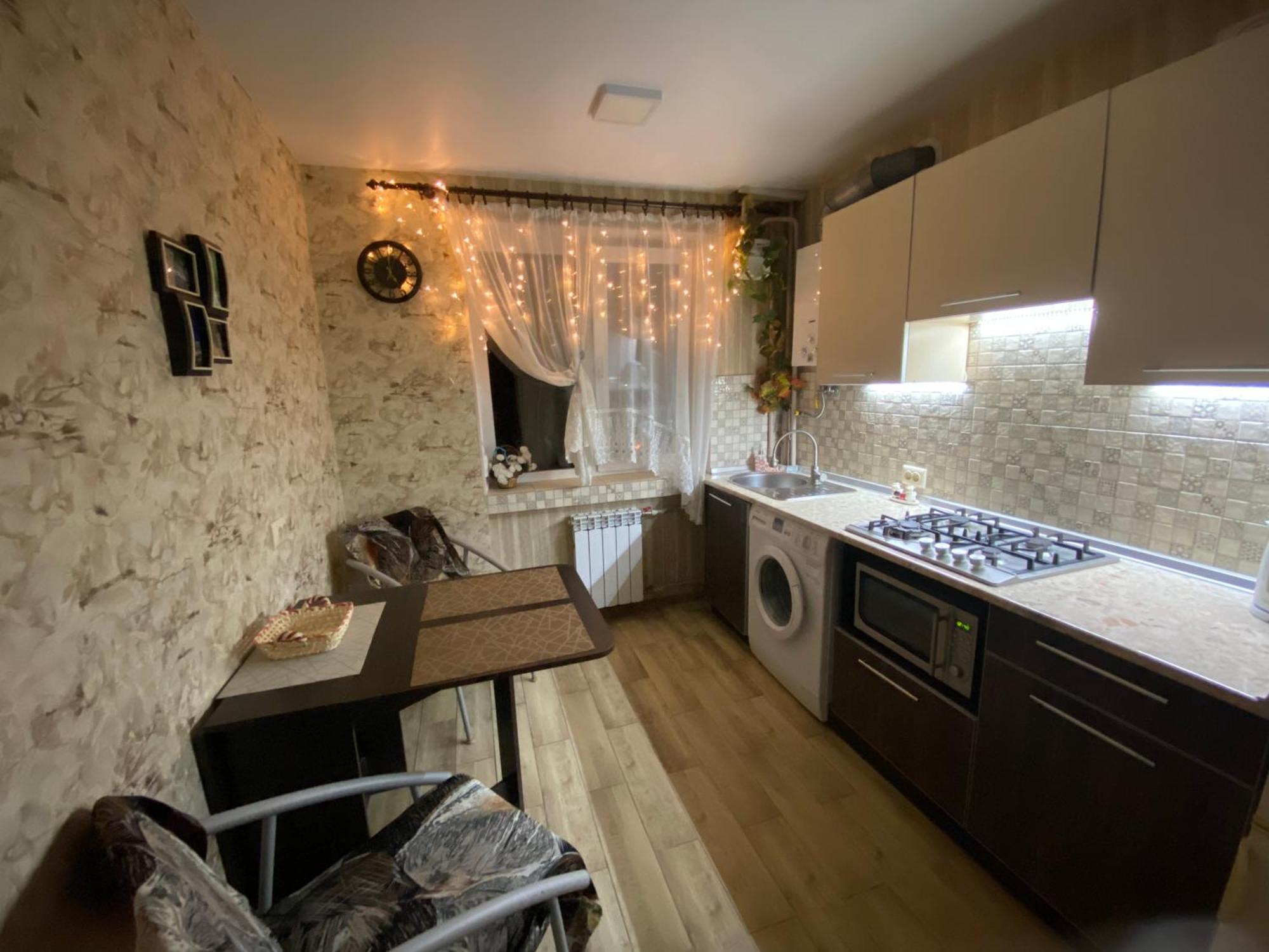 Apartment 30 M2 On Sergei Esenin 11 Kharkov Ngoại thất bức ảnh