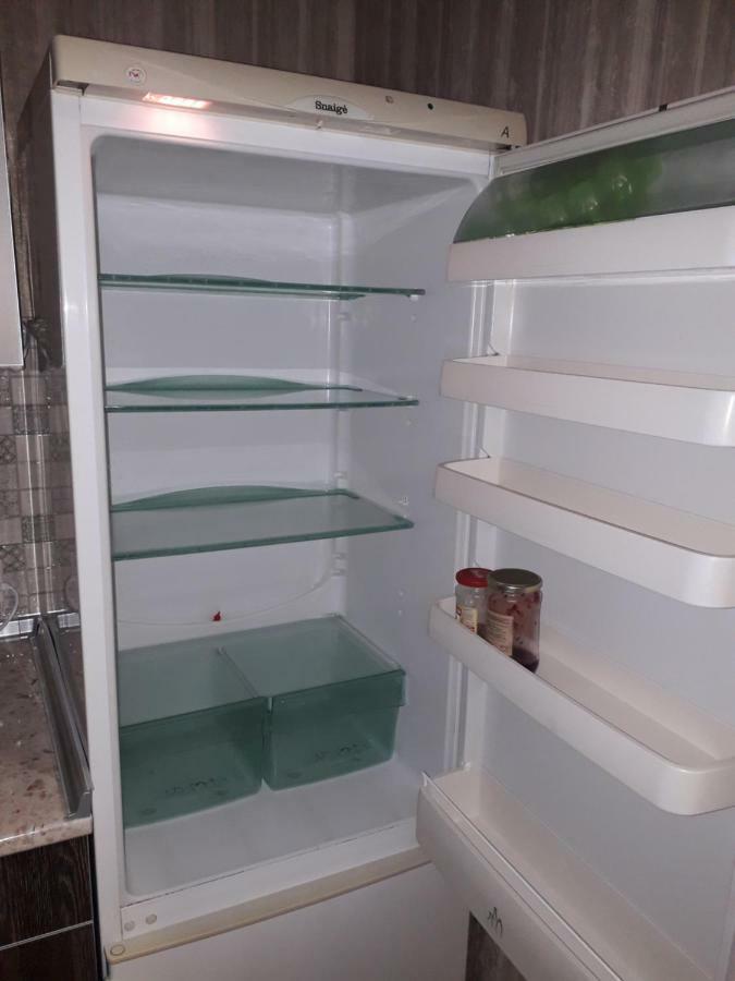 Apartment 30 M2 On Sergei Esenin 11 Kharkov Ngoại thất bức ảnh